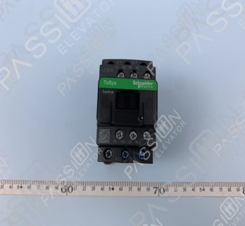 Schneider Contactor LC1D12F7C