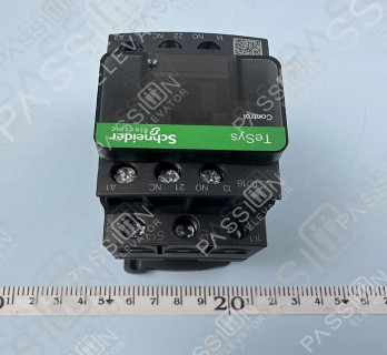 Schneider contactor LC1D18FE7C