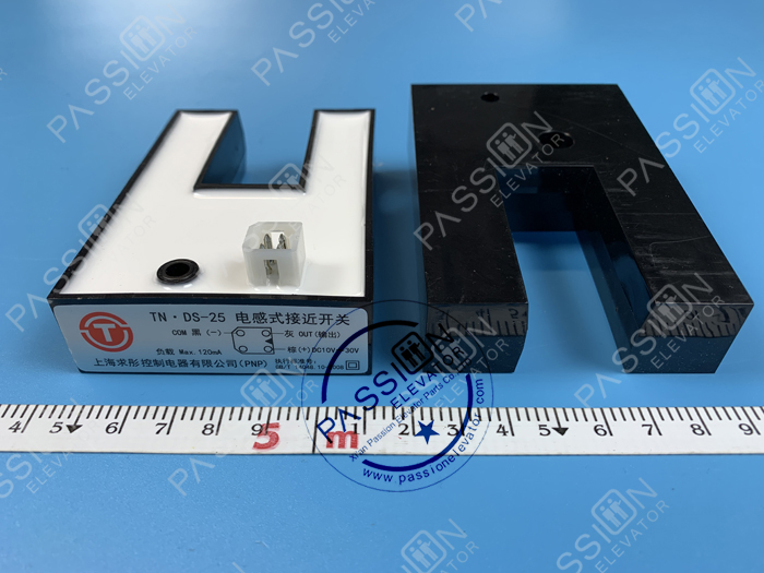 M-2.jpg