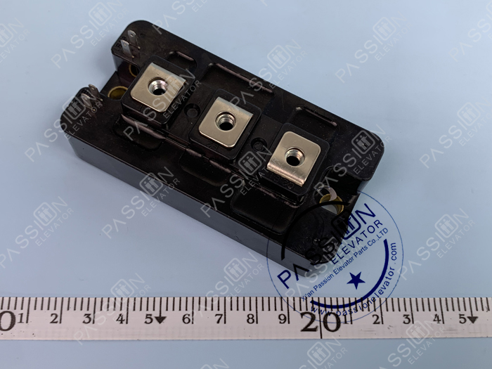 M-2.jpg