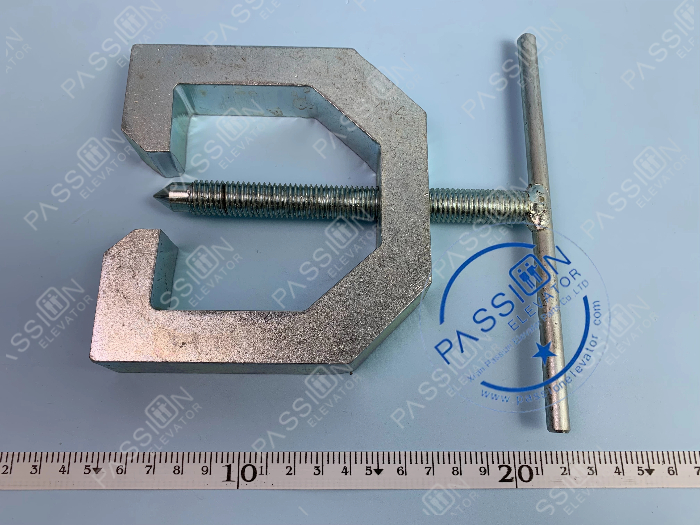 M-2.jpg