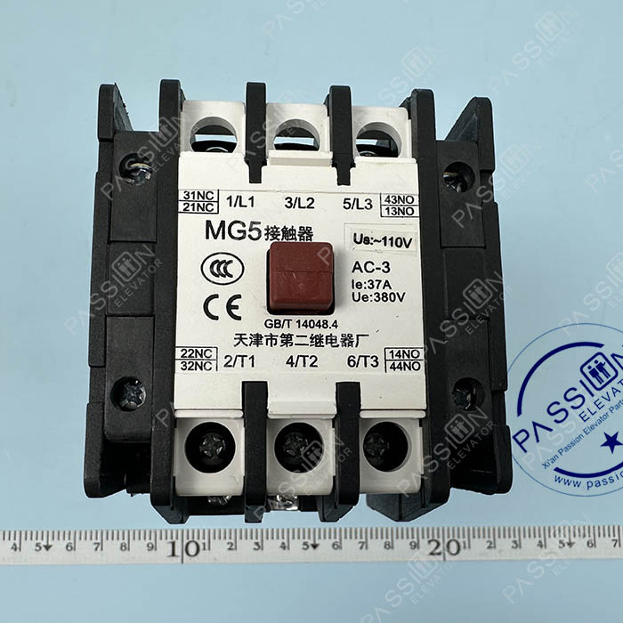 M-2.jpg